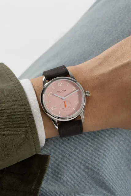 NOMOS Club Campus 38 Full Rose Otomatik 720GB Görsel 8