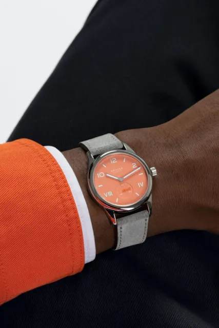 NOMOS Glashütte Club Campus 38 Cream Coral Otomatik 725GB Görsel 8