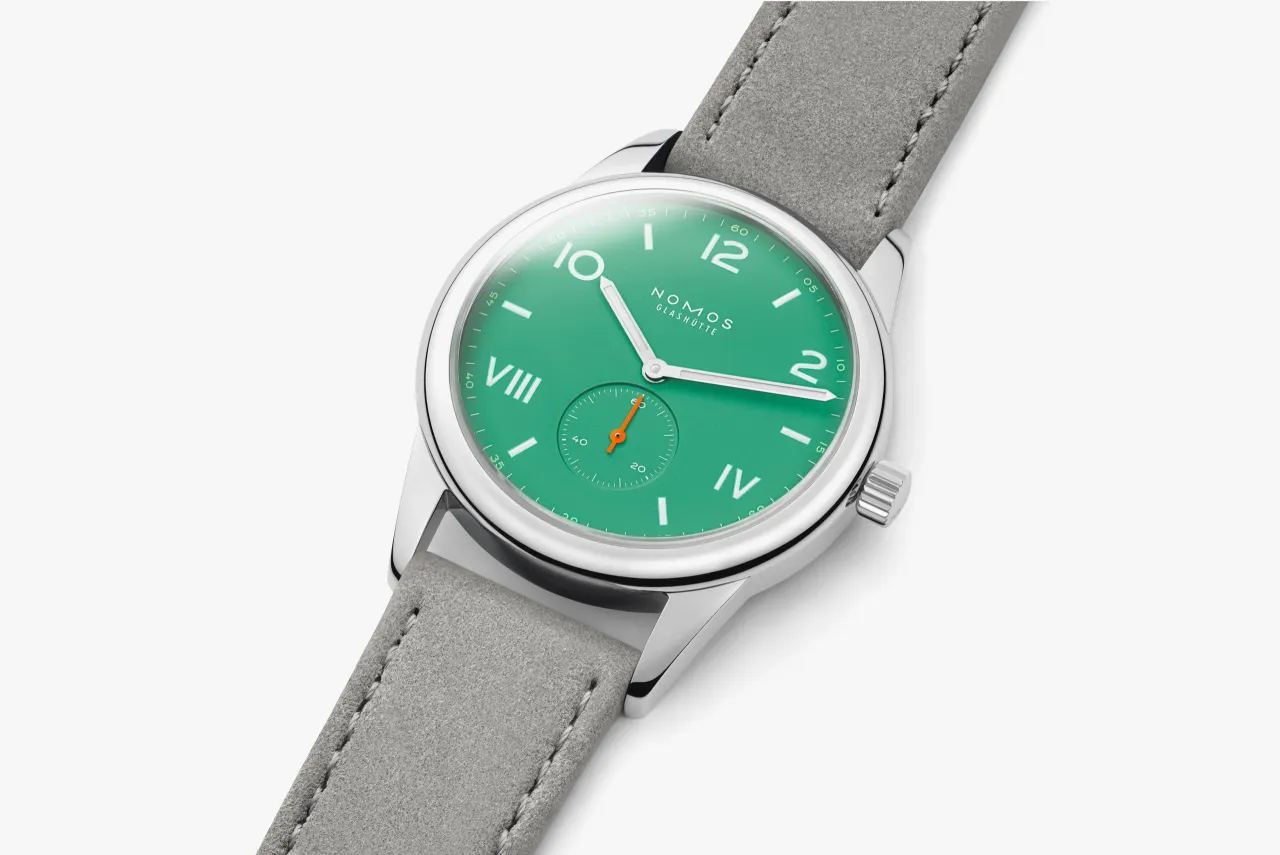 NOMOS Club Campus 38 Electric Green Otomatik 726 detay görseli 4