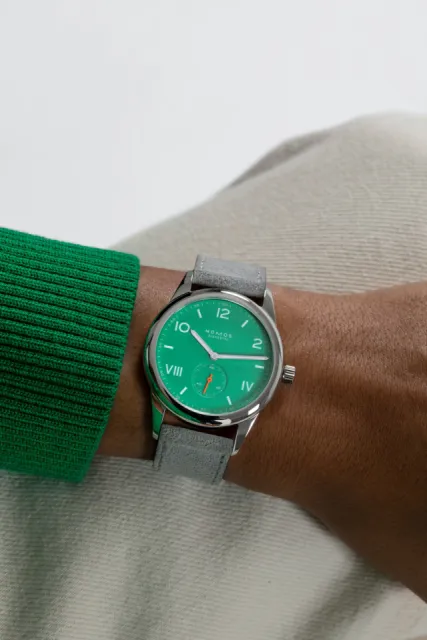 NOMOS Club Campus 38 Electric Green Otomatik 726 Görsel 7