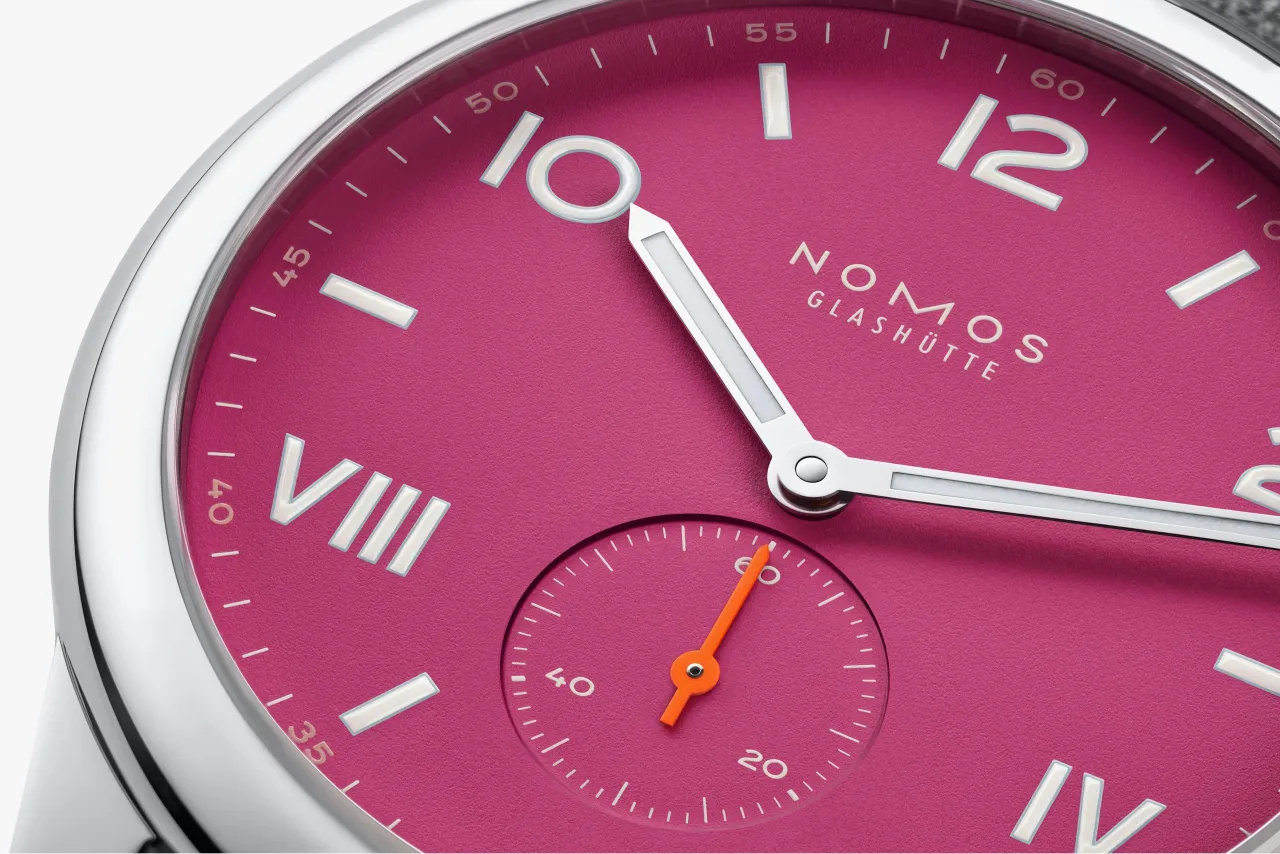 NOMOS Club Campus 38 Deep Pink Otomatik 728 detay görseli 2