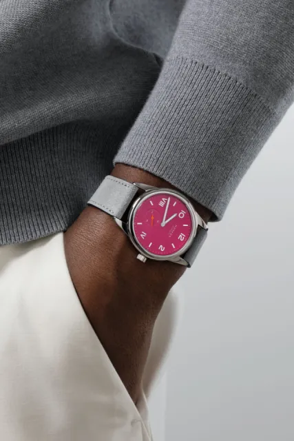 NOMOS Club Campus 38 Deep Pink Otomatik 728 Görsel 6