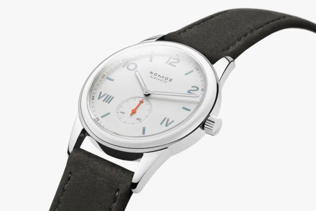 NOMOS Glashütte Club Campus 38 Bilingual Dial 735 Görsel 3