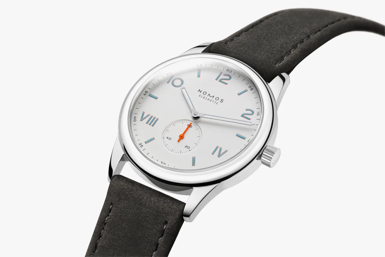 NOMOS Glashütte Club Campus 38 Otomatik 737 detay görseli 2
