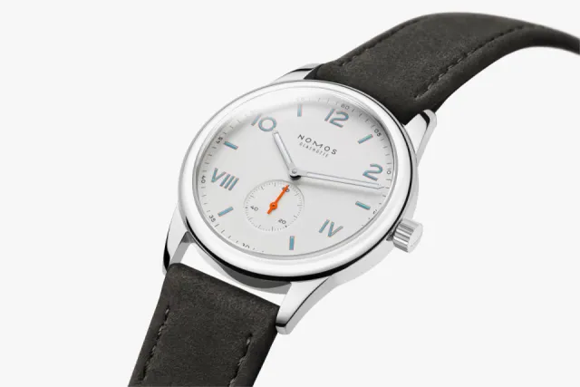 NOMOS Glashütte Club Campus 38 Otomatik 737 Görsel 3