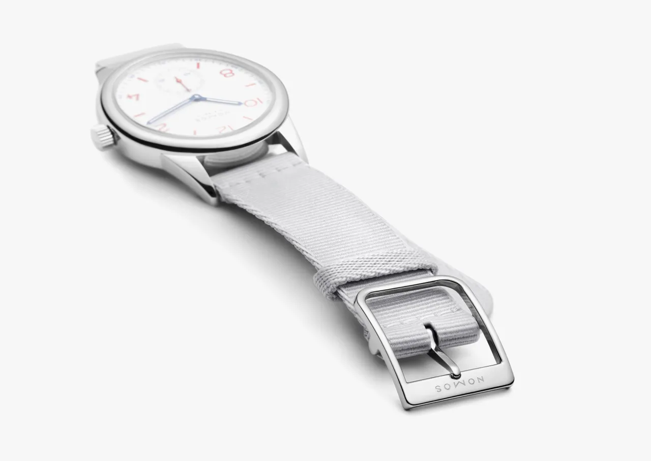 NOMOS Glashütte Club Neomatik Siren White Otomatik 744 detay görseli 4