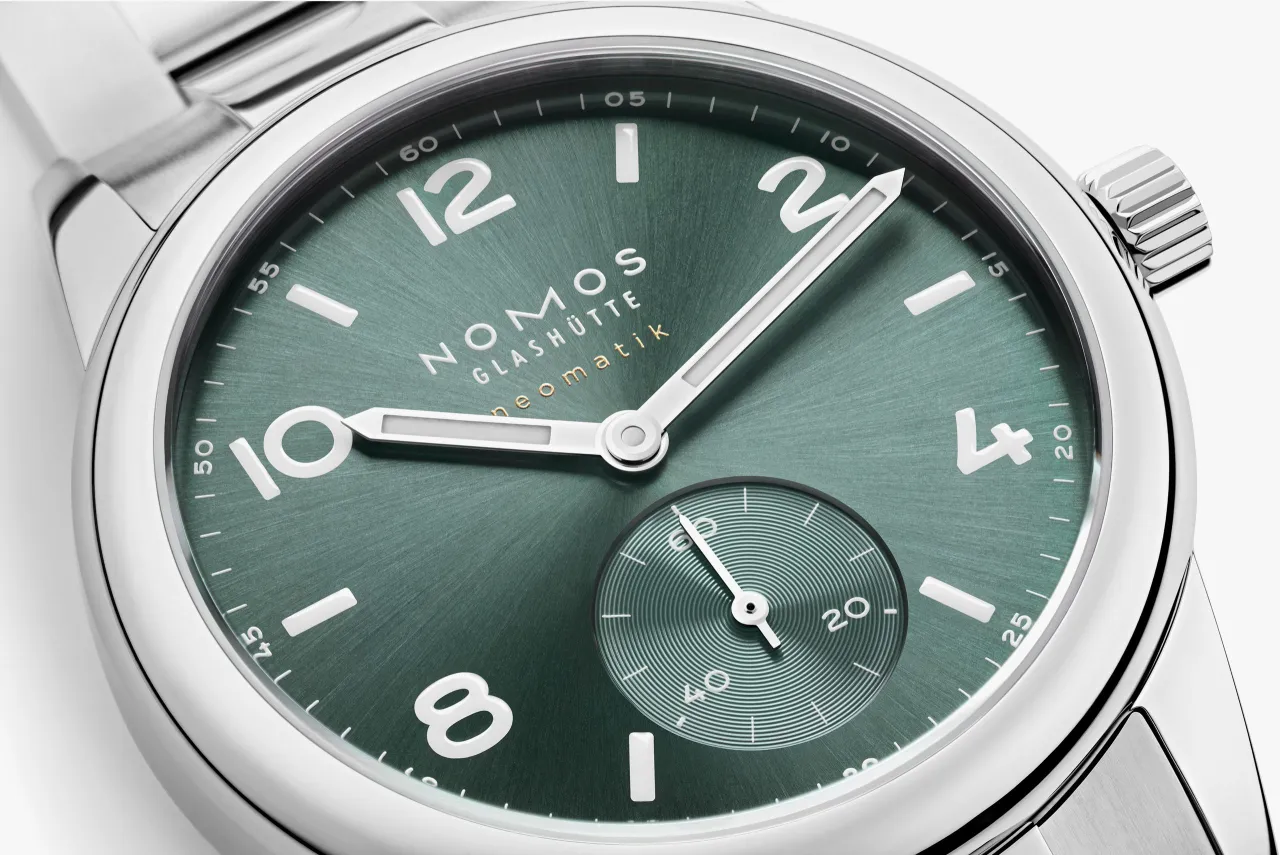 NOMOS Club Sport Neomatik Petrol Otomatik 746 detay görseli 2