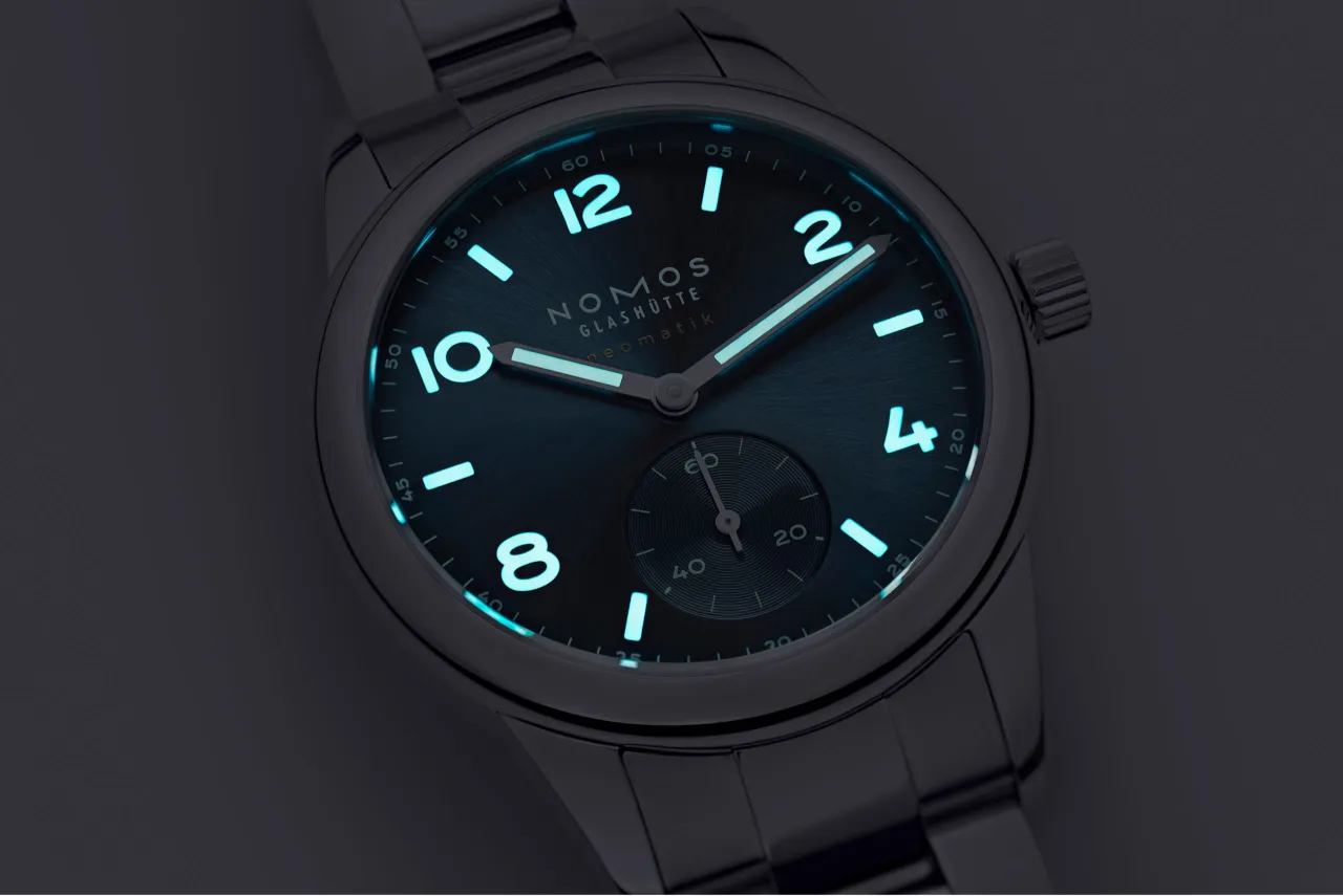 NOMOS Club Sport Neomatik Polar Blue 747 detay görseli 4