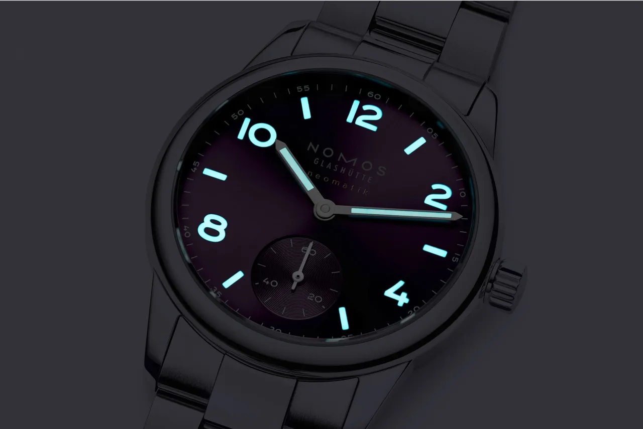 NOMOS Club Sport Neomatik 34 Purple 757SB detay görseli 4