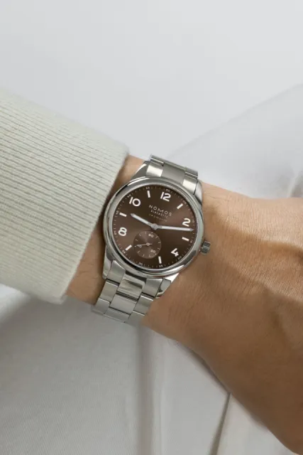 NOMOS Club Sport Neomatik 39 Tabac 760 Görsel 12