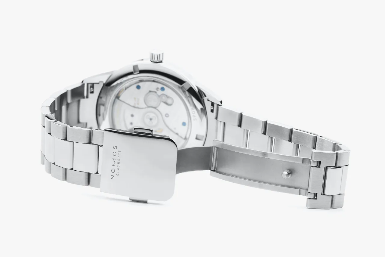 NOMOS Club Sport Neomatik Siyah 781 detay görseli 5