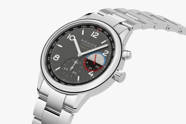 NOMOS Glashütte Club Sport Neomatik Worldtimer Volcano 790S1 Görsel 3
