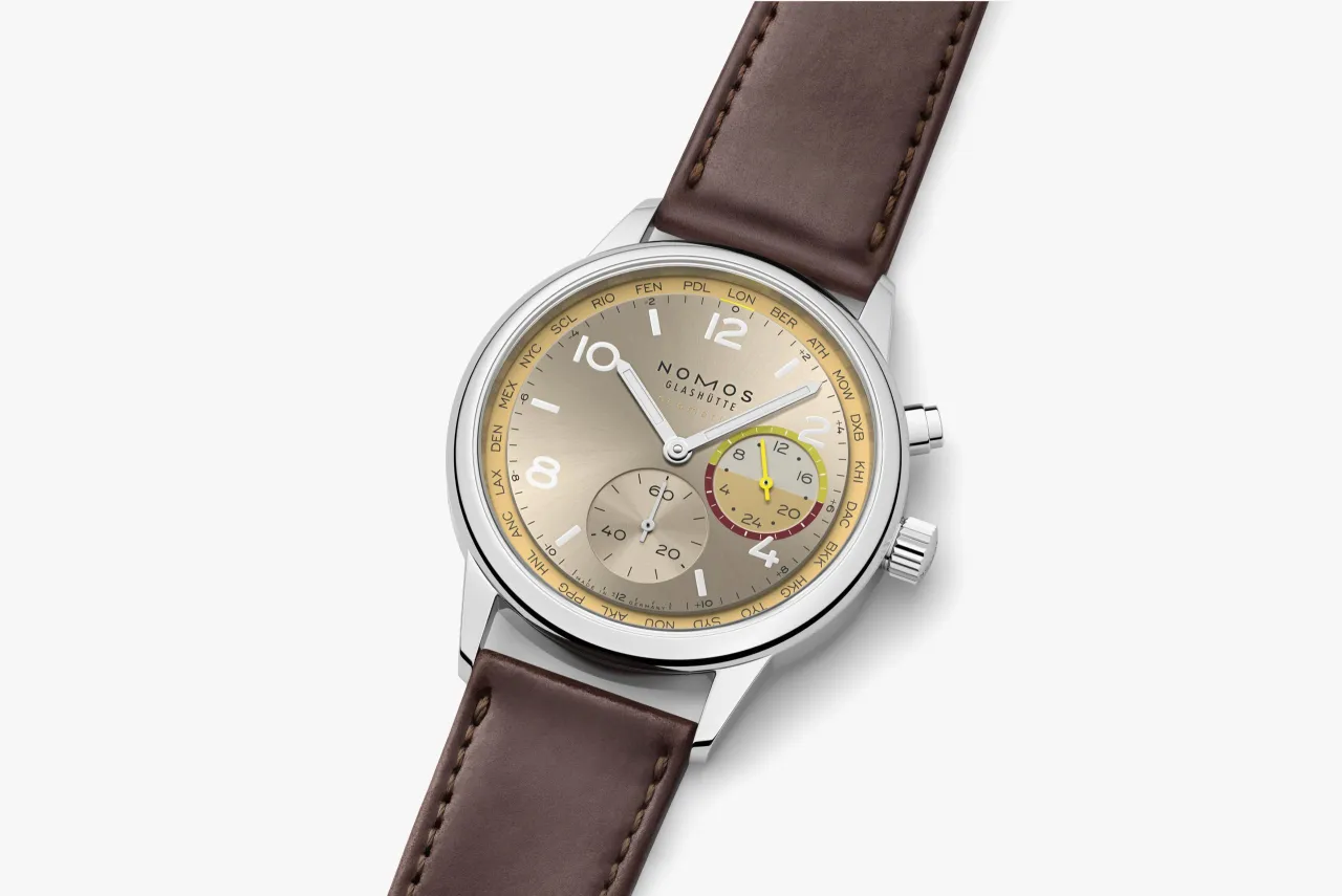 NOMOS Glashütte Club Sport Neomatik Worldtimer Reverie 790S11 detay görseli 2