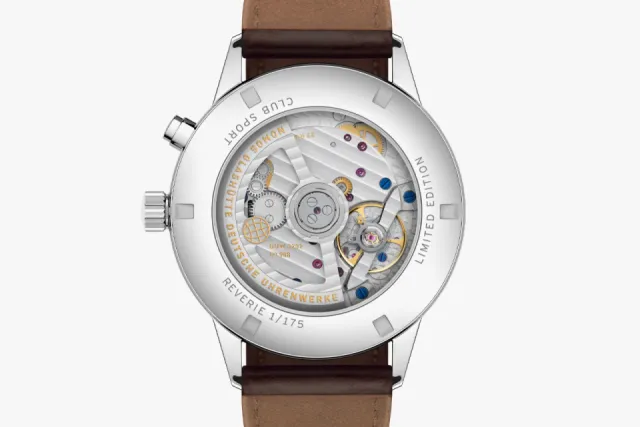 NOMOS Glashütte Club Sport Neomatik Worldtimer Reverie 790S11 Görsel 9