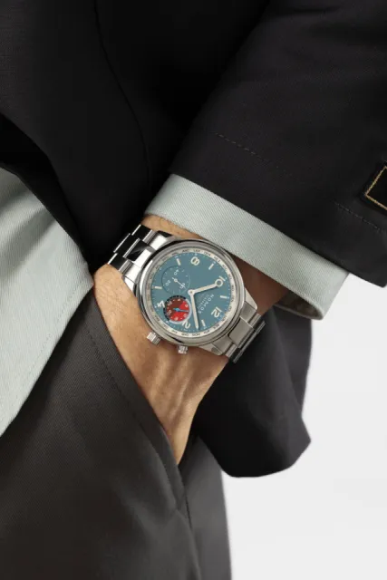 NOMOS Glashütte Club Sport Neomatik Worldtimer Glacier 790S4 Görsel 11