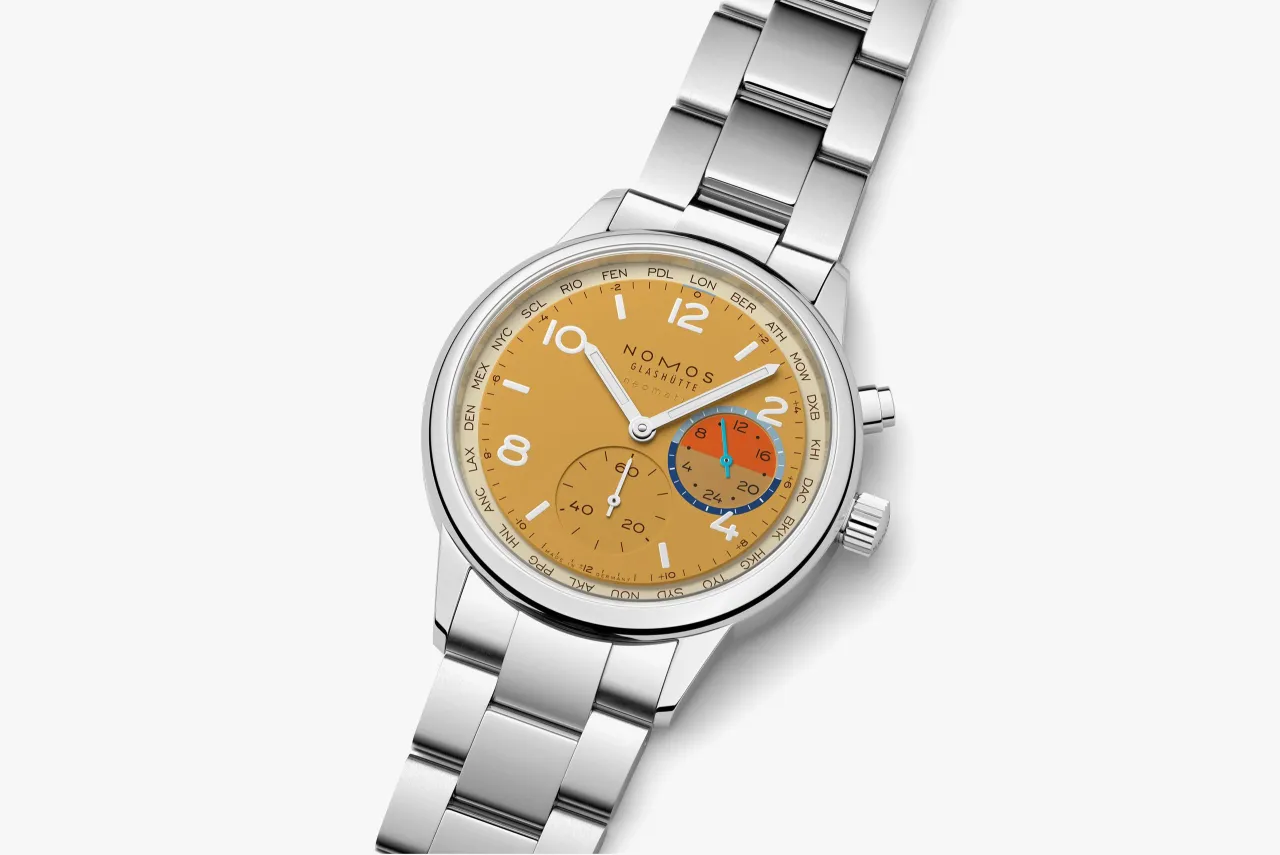 NOMOS Glashütte Club Sport Neomatik Worldtimer Dune 790S6 detay görseli 2