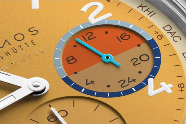 NOMOS Glashütte Club Sport Neomatik Worldtimer Dune 790S6 Görsel 5