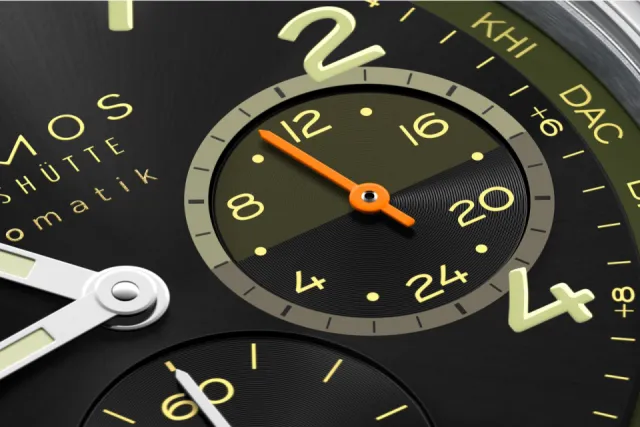 NOMOS Glashütte Club Sport neomatik Worldtimer Vector 790S9 Görsel 5