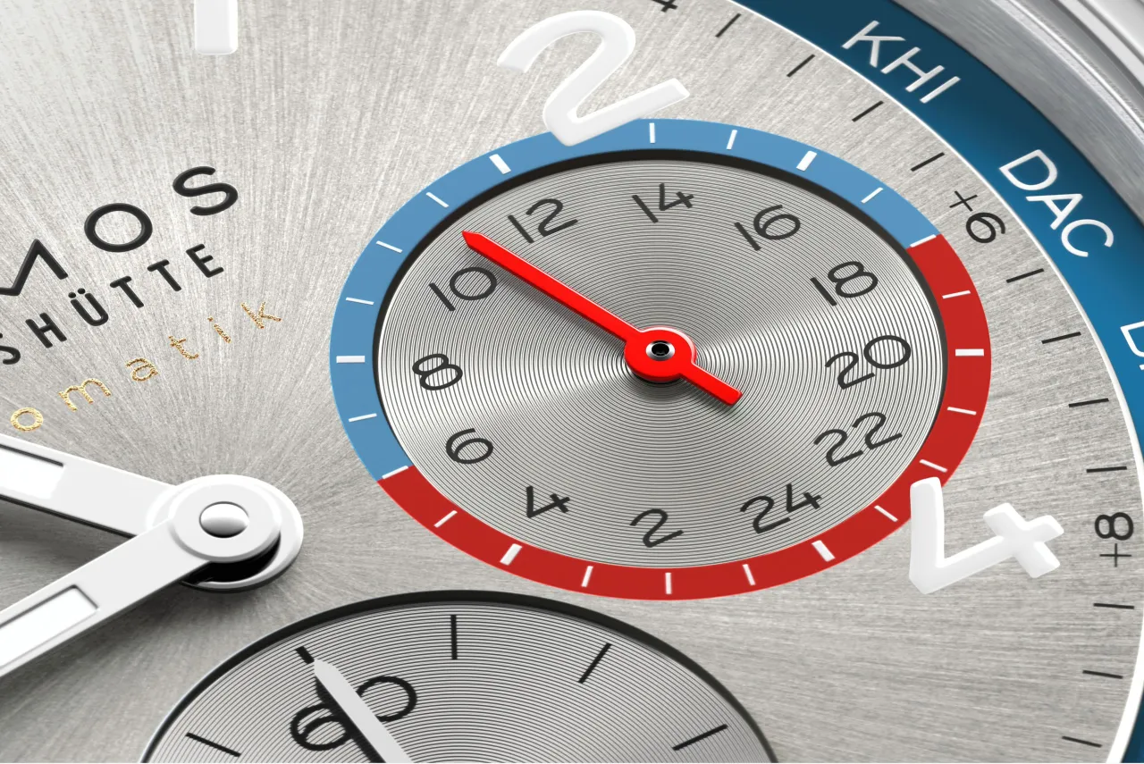 NOMOS Glashütte Club Sport Neomatik Worldtimer Gümüş 791 detay görseli 4