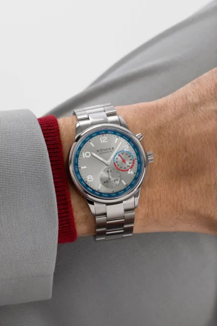 NOMOS Glashütte Club Sport Neomatik Worldtimer Gümüş 791 Görsel 12