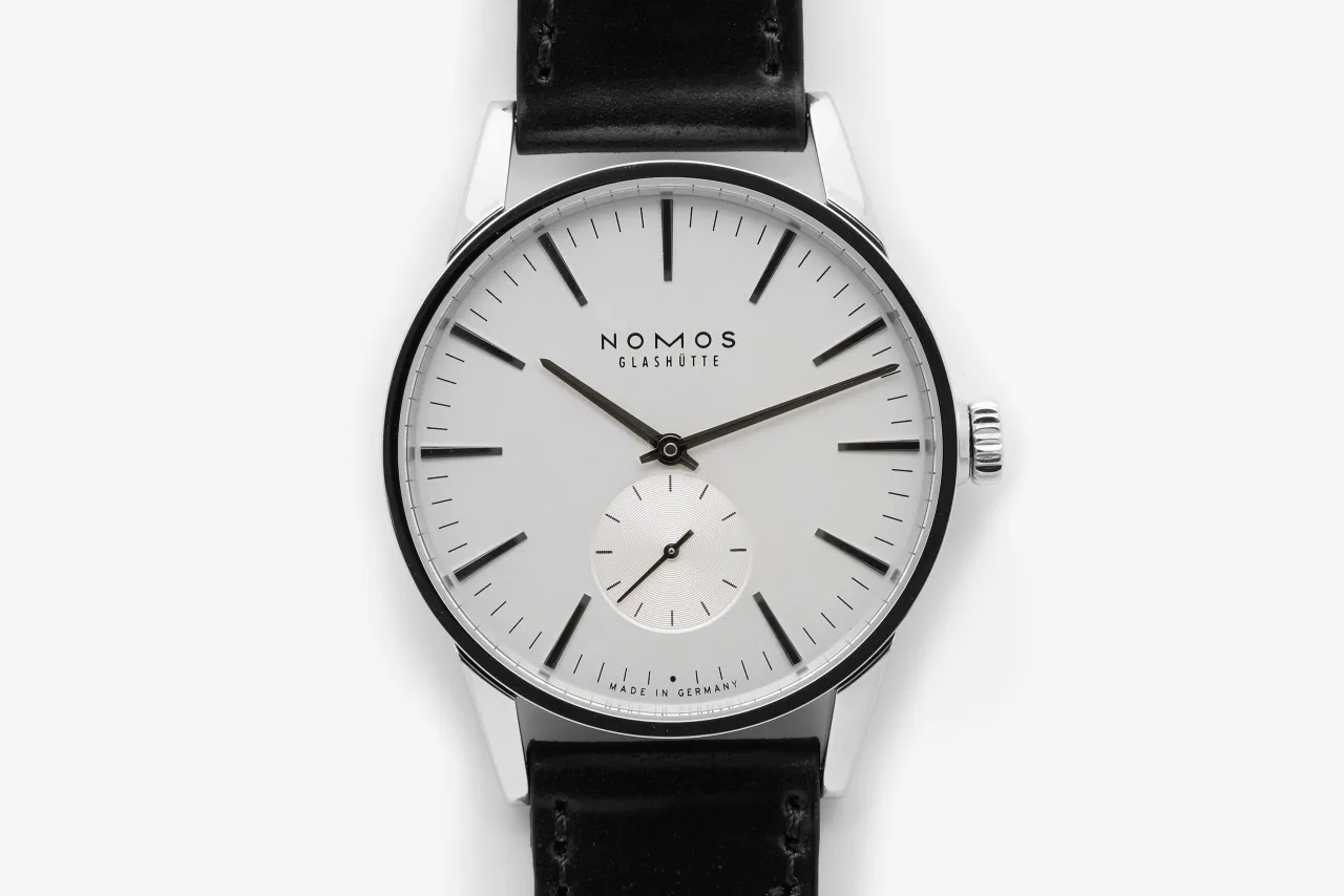 NOMOS Glashütte Zürich Otomatik Beyaz Gümüş 8012 detay görseli 3
