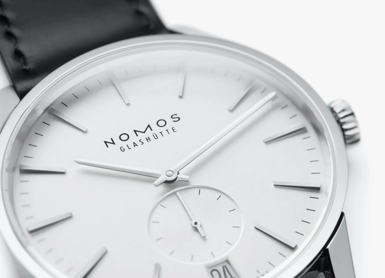 NOMOS Glashütte Zürich Date Otomatik 802 detay görseli 4