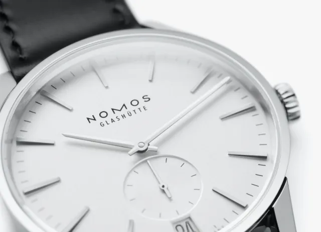 NOMOS Glashütte Zürich Date Otomatik 802 Görsel 5