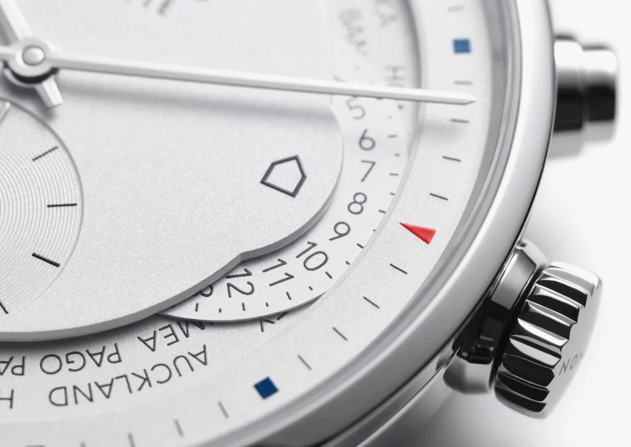 NOMOS Glashütte Zürich Worldtimer Otomatik Beyaz 805 detay görseli 2