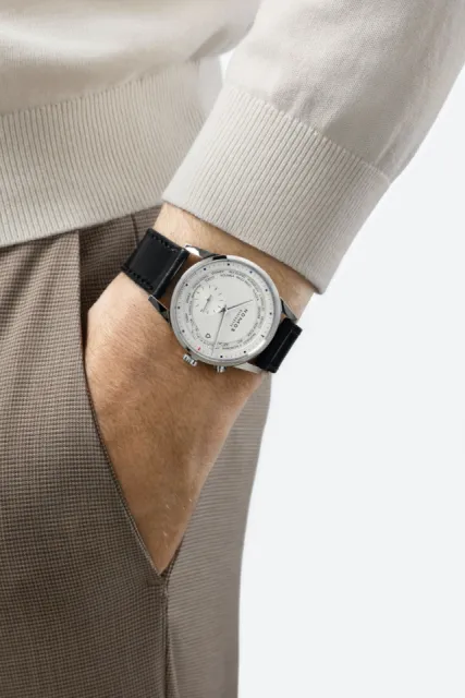 NOMOS Glashütte Zürich Worldtimer Otomatik Beyaz 805 Görsel 9