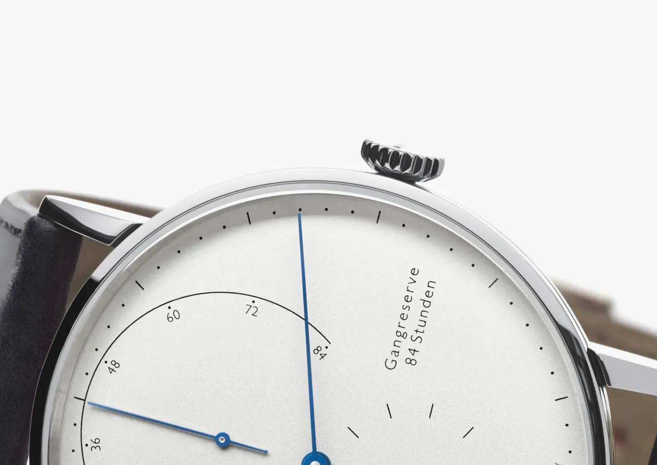 NOMOS Lambda White Gold Otomatik 933 detay görseli 4