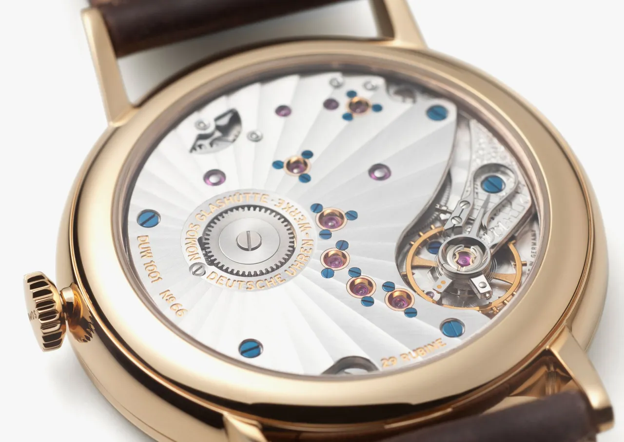 NOMOS Glashütte Lambda 39 Otomatik Beyaz Gümüş 953 detay görseli 3
