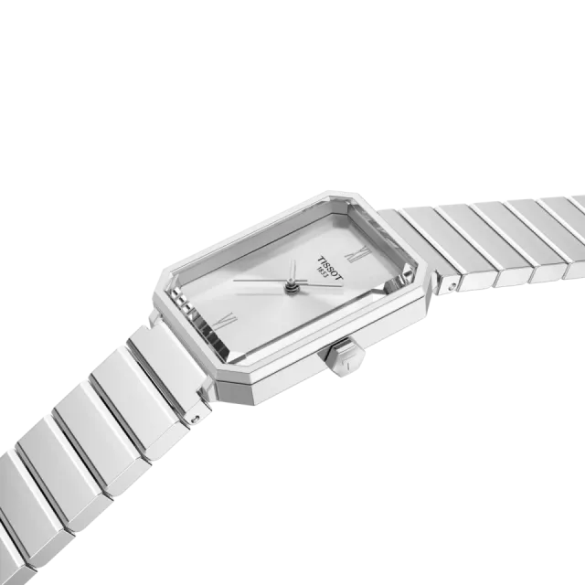 Tissot SRV T1601101103300 Görsel 4