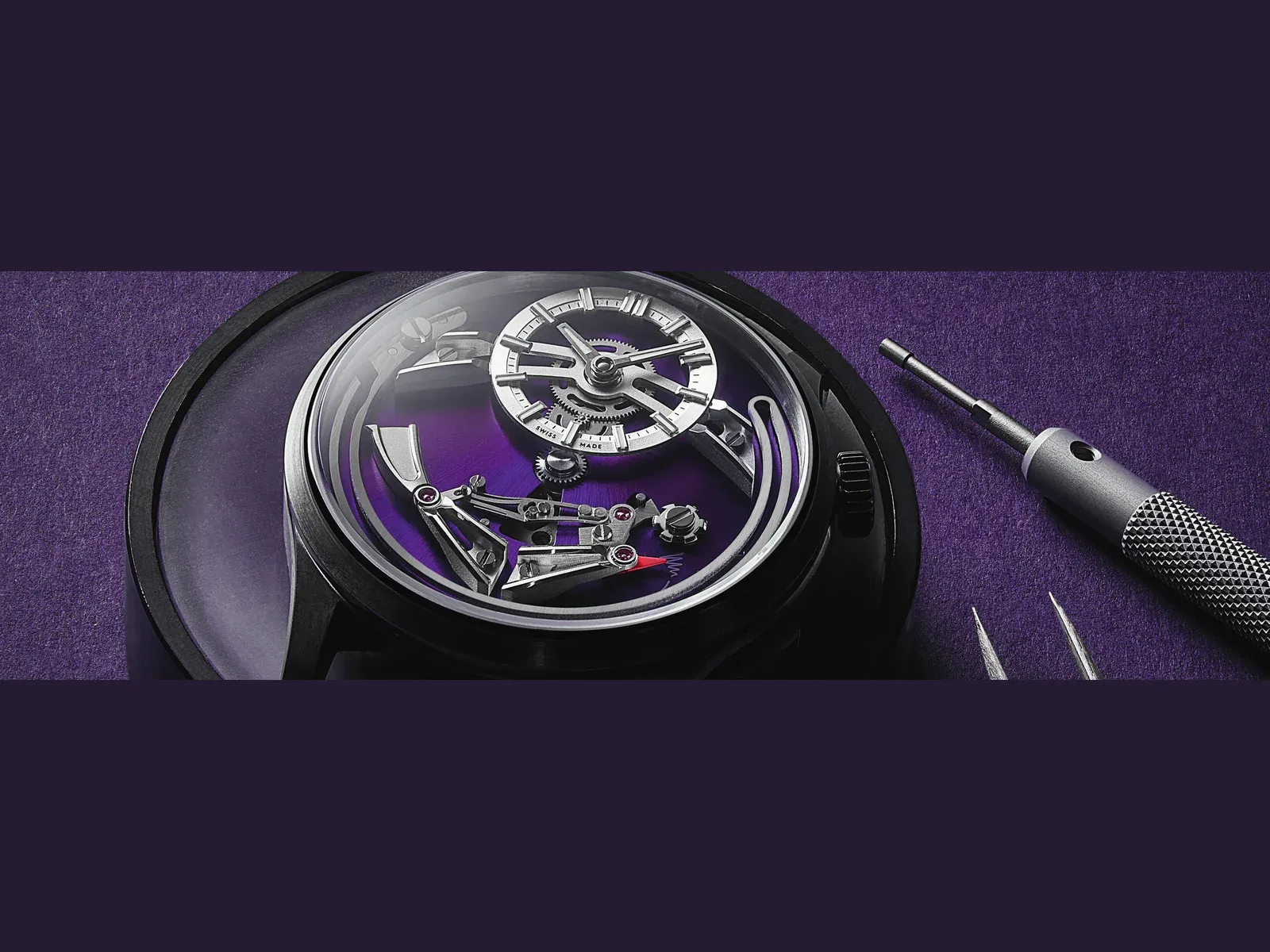 Christopher Ward C1 Bel Canto’nun çekiç ve gong mekanizması