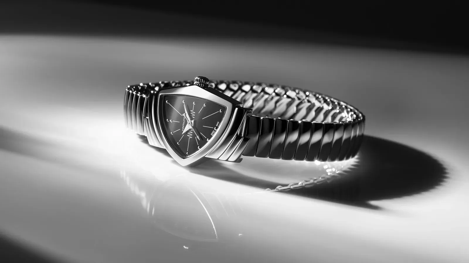 2025 Hamilton Ventura S Quartz ve Flex bilezik