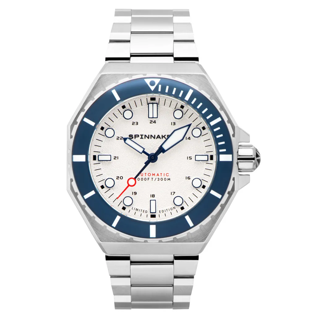 Krem kadranlı ve mavi bezelli Spinnaker x Islander Dumas Limited Edition